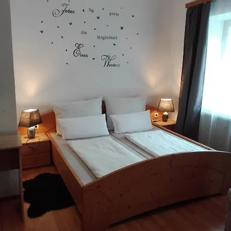 Kirchenwirt Kolbnitz Konukevi Unterkolbnitz