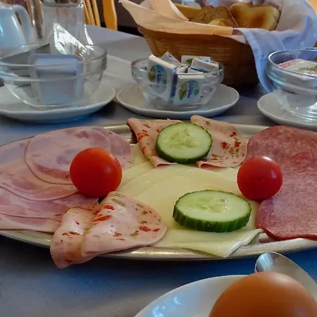 Konukevi Kirchenwirt Kolbnitz 3*