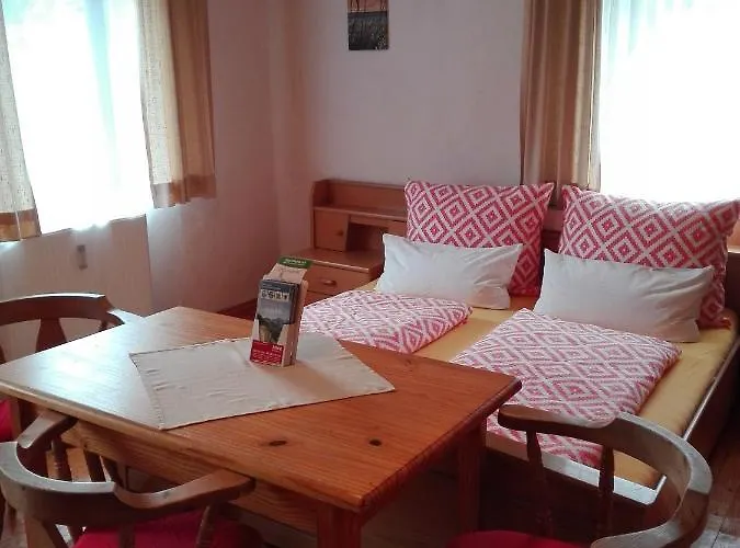 Pensionat Kirchenwirt Kolbnitz 3*